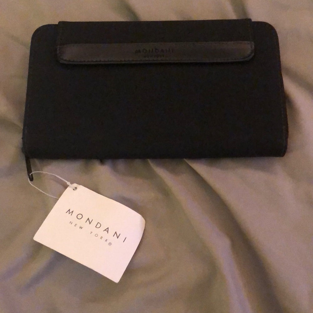 Black Mondani wallet